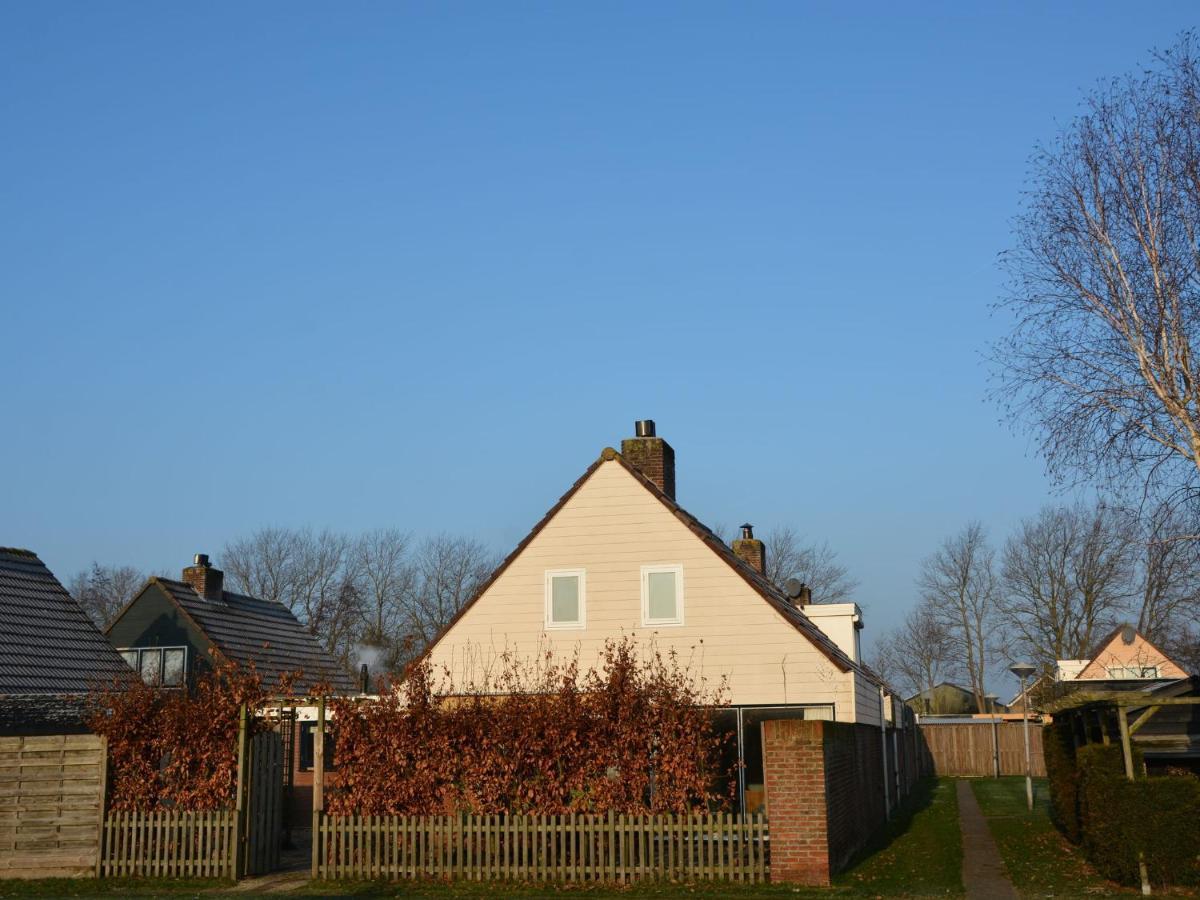Cosy Holiday Home In Noordwijkerhout Near Lake Esterno foto