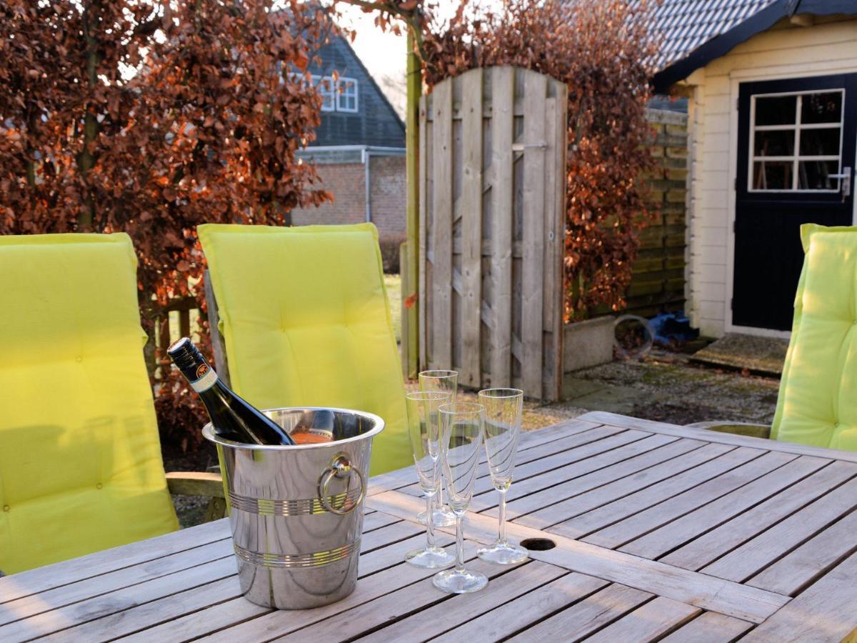 Cosy Holiday Home In Noordwijkerhout Near Lake Esterno foto