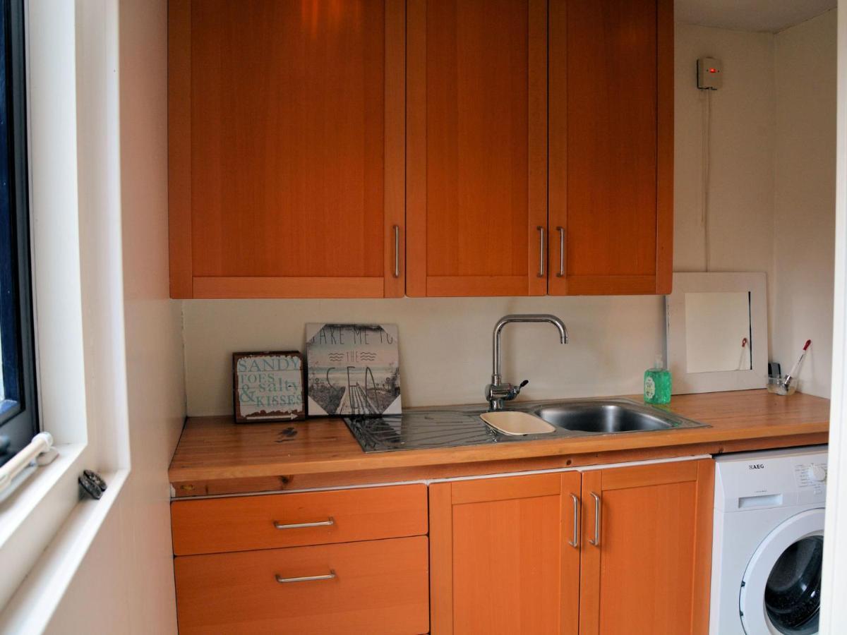Cosy Holiday Home In Noordwijkerhout Near Lake Esterno foto